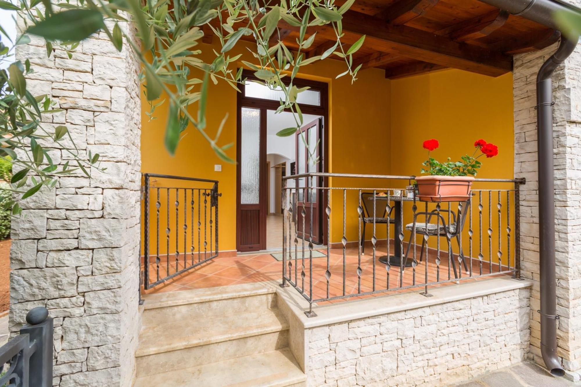 Studio Apartments Pinia-Marina ポレッチ エクステリア 写真